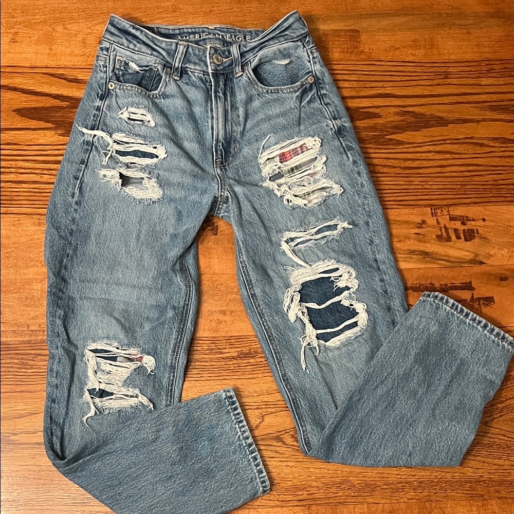 American Eagle Distressed Straight Jeans